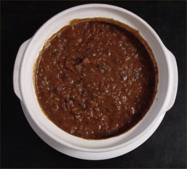 [ Porridge of chili taste containing kidney beans ]