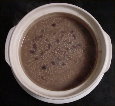 [ Porridge of azuki beans and millet ]